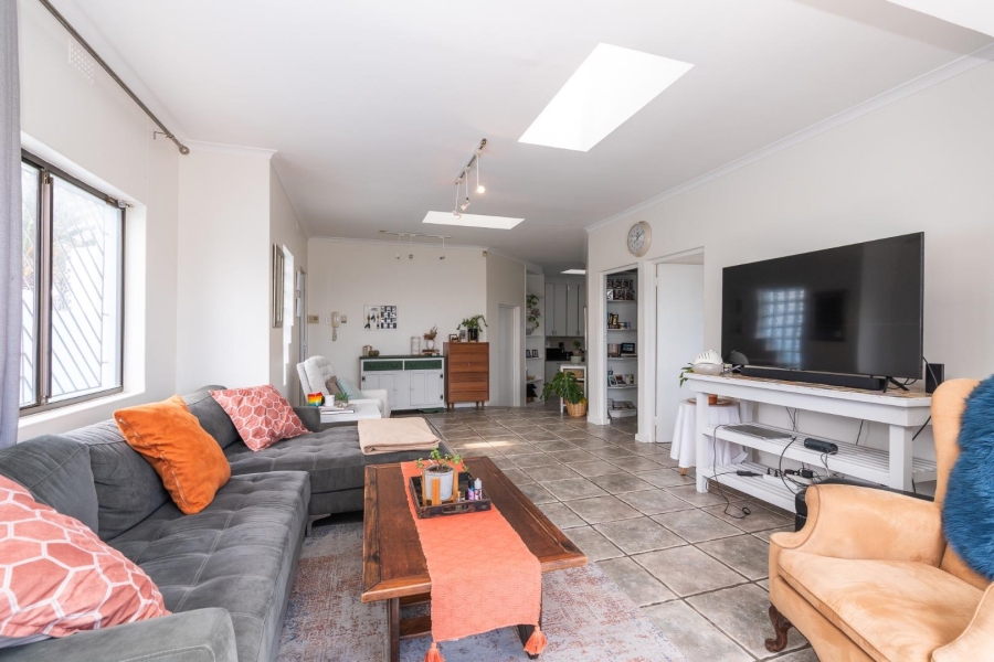 2 Bedroom Property for Sale in Woodstock Western Cape